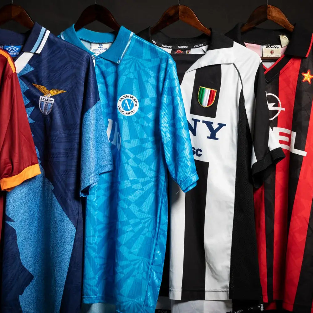 Maglie Calcio Vintage: Il fascino degli anni '90 e 2000 nello Streetwear.