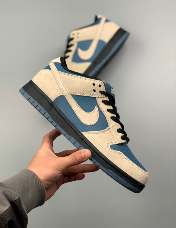 Nike SB Dunk Low Light Cream Thunderstorm | Provehito