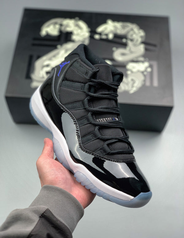 Nike Air Jordan 11 Retro Space Jam | Provehito