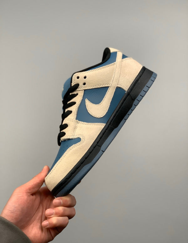 Nike SB Dunk Low Light Cream Thunderstorm | Provehito