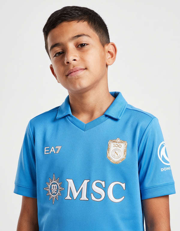 Completino Napoli Home Bambino 2026/2027 EA7 azzurro – dettaglio stemma centenario