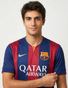 Dettaglio maglia Barcellona Home 2014/2015 Nike con stemma FCB e dettaglio catalano senyera al colletto