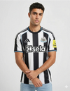 newcastle united maglia home 2025 2026 adidas strisce bianconere