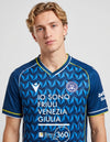 Udinese Maglia Away 2026/2027 Macron stemma e sponsor Banca 360 FVG – dettaglio