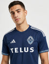 vancouver whitecaps maglia home 2026 2027 adidas dettaglio stemma sponsor telus