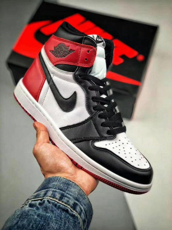 Nike Air Jordan Retro High OG Bred Toe - Provehito