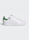 Adidas Stan Smith White Green vista laterale con logo Stan Smith sul tallone verde