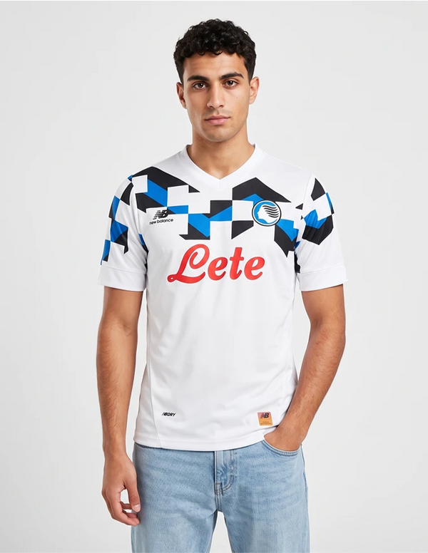 Maglia Away Atalanta 2026/2027 New Balance bianca pattern anni 90 – fronte