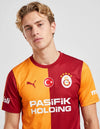 Maglia Galatasaray Home 2026/2027 Puma metà arancione-oro e metà rossa con stemma a quattro stelle