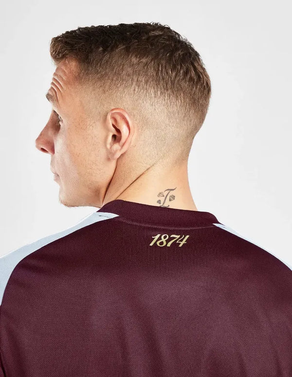 Aston Villa Maglia Home 2025/2026 Adidas - Vista Posteriore con scritta 1874