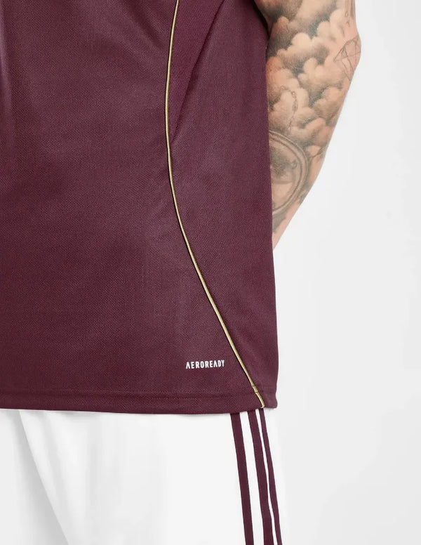 ston Villa Maglia 2025/2026 - Dettaglio Tecnologia Adidas AEROREADY