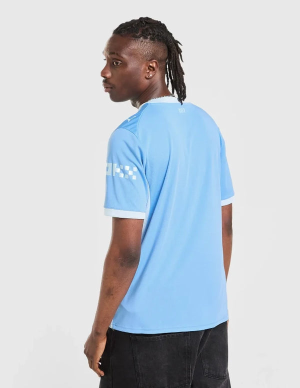 Manchester City Maglia Home 2026/2027 Puma - vista posteriore con scritta City sul colletto