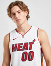 Canotta Miami Heat Association Edition Swingman Nike bianca dettaglio