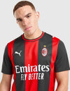 Milan Maglia Home 2026/2027 Puma rosso nera con strisce verticali - ritratto busto
