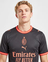 Maglia Milan Third 2026/2027 Puma nera con dettagli corallo stemma ACM e sponsor Emirates