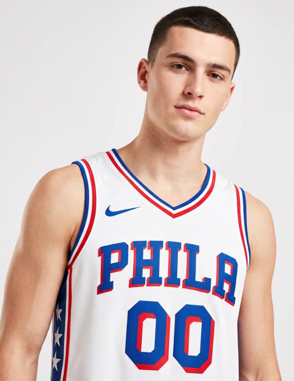 Canotta Philadelphia 76ers Association Swingman dettaglio wordmark PHILA