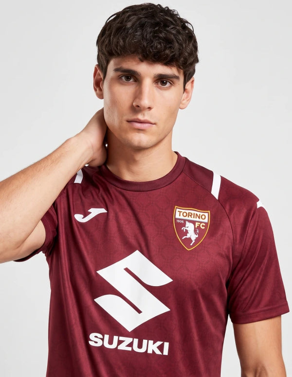 Maglia Torino Home 2026/2027 Joma granata con stemma toro rampante e sponsor Suzuki